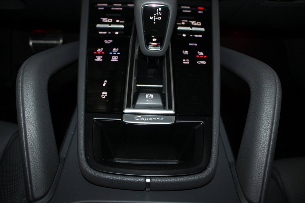 Used 2023 Porsche Cayenne S image 35