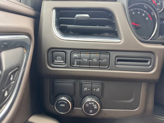 Used 2021 Chevrolet Tahoe LT w/ LT Signature Plus Package RWD image 20
