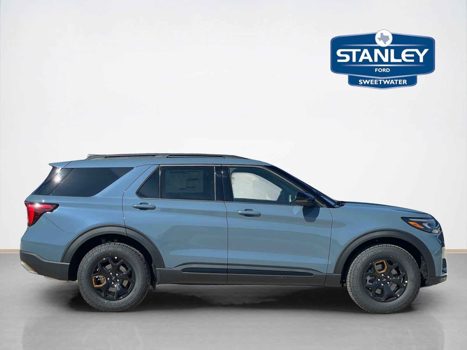 New 2026 Ford Explorer Tremor w/ Tremor Ultimate Package AWD/4WD image 8