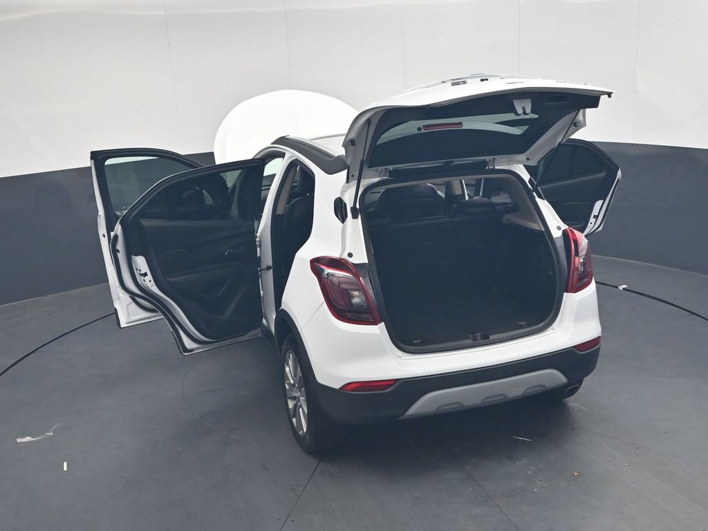 Used 2020 Buick Encore Preferred FWD image 43
