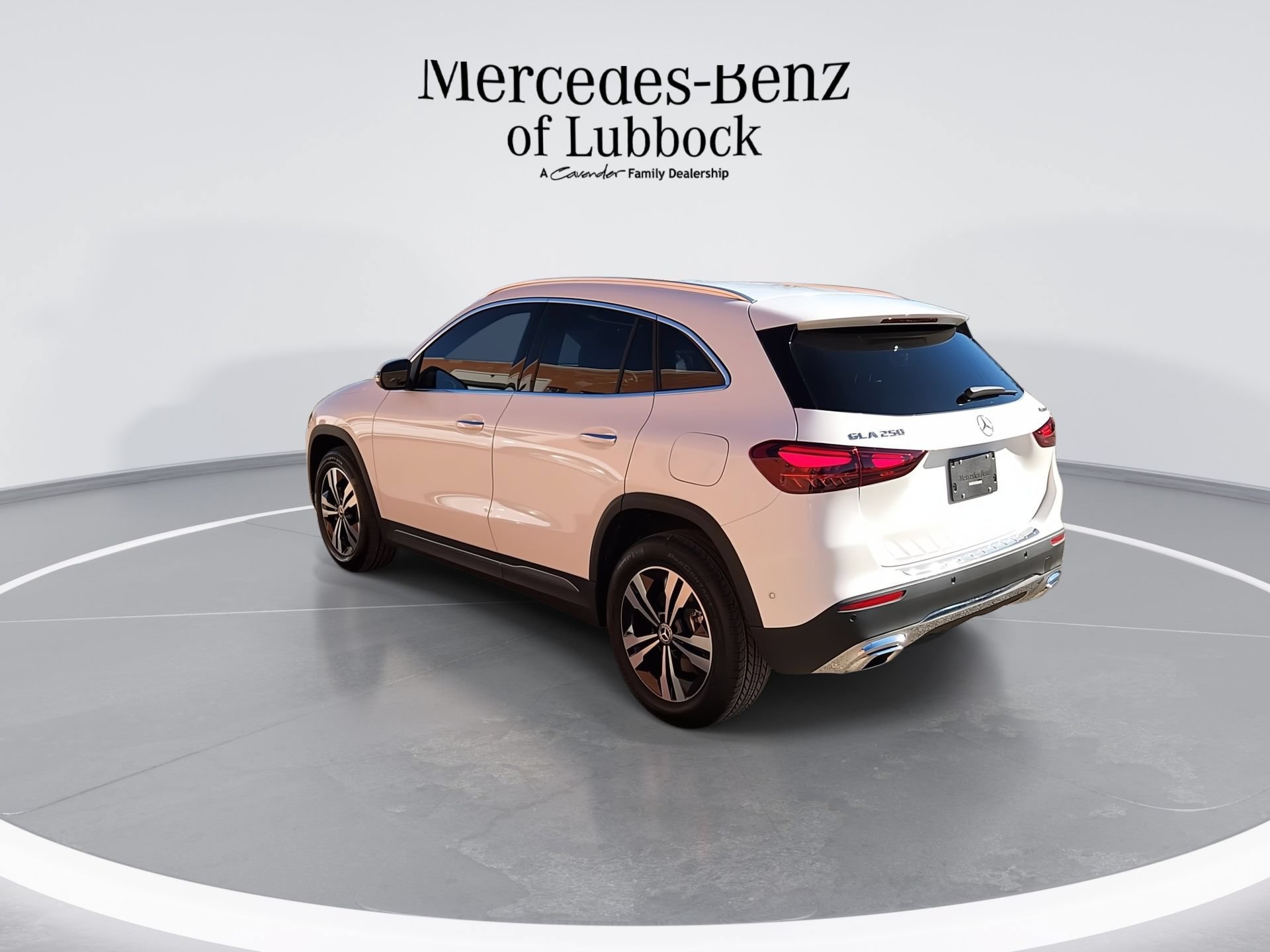New 2025 Mercedes-Benz GLA 250 4MATIC image 6