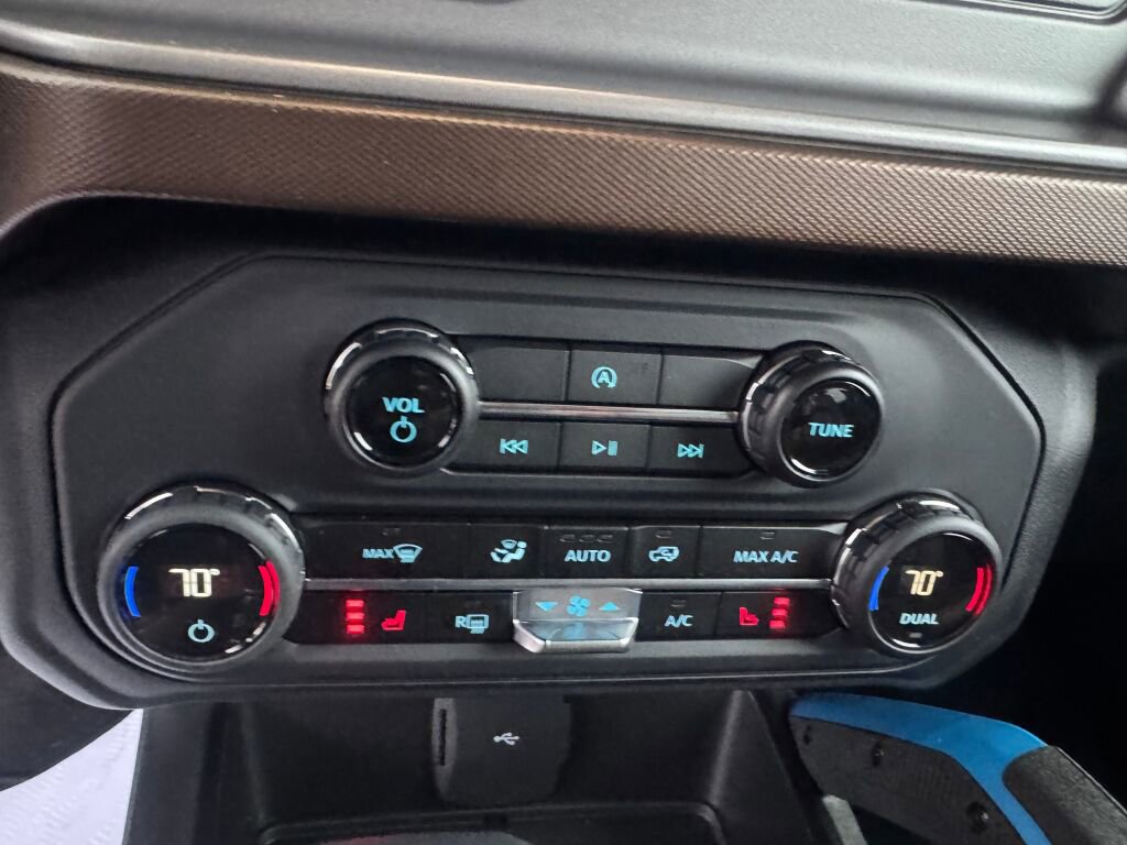 Used 2023 Ford Bronco Outer Banks w/ Sasquatch Package image 8