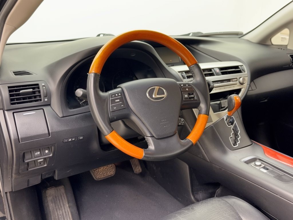 Used 2011 Lexus RX 350 2WD w/ Premium Pkg image 4