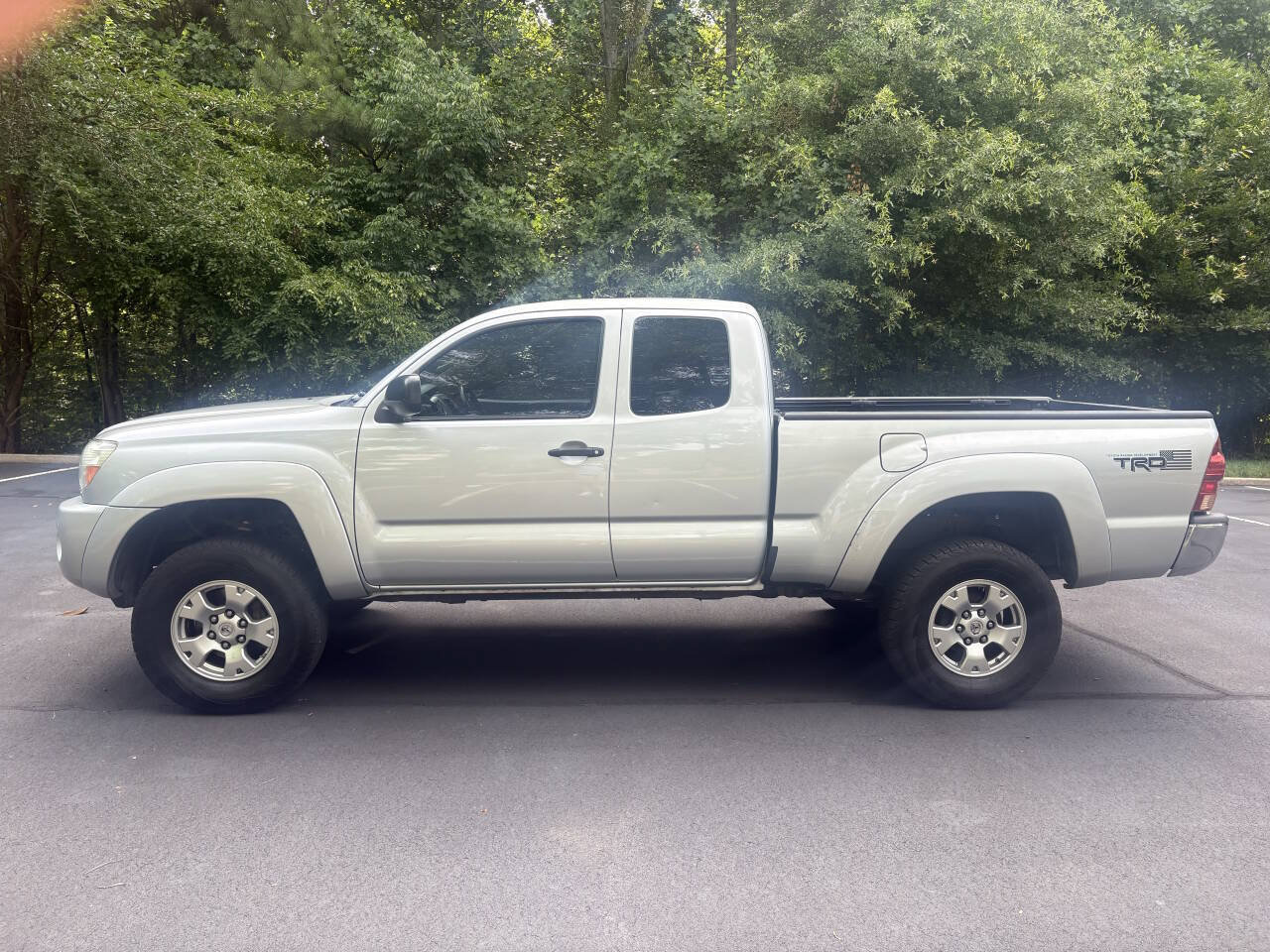Used 2007 Toyota Tacoma PreRunner RWD image 11