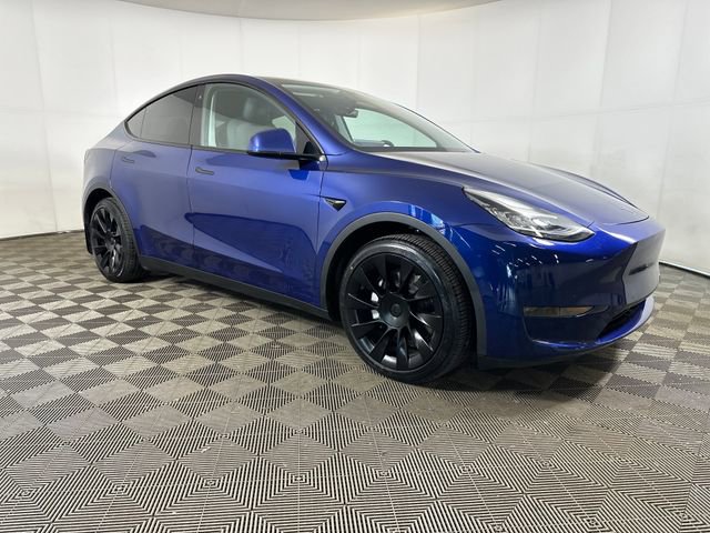 Used 2020 Tesla Model Y Long Range image 2
