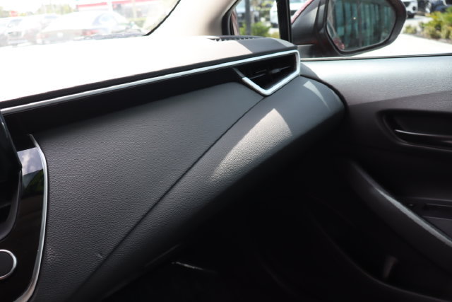 Used 2024 Toyota Corolla LE w/ LE Convenience Package FWD image 30