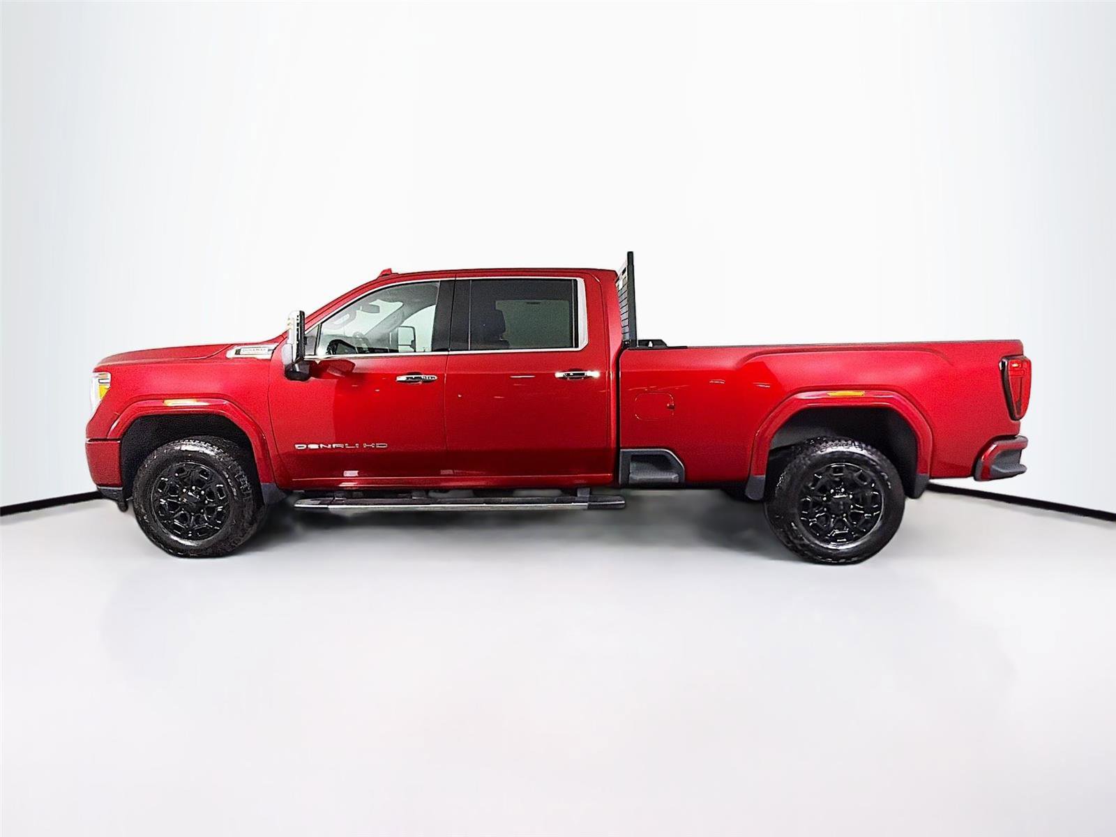 Used 2023 GMC Sierra 3500 Denali AWD/4WD image 4