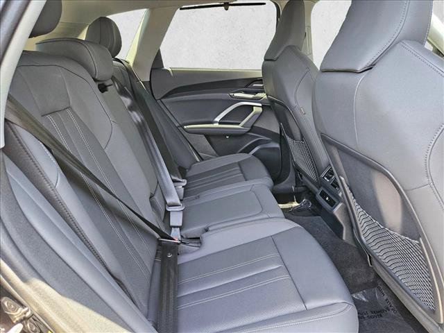 Certified 2025 Audi Q5 Premium AWD/4WD image 25