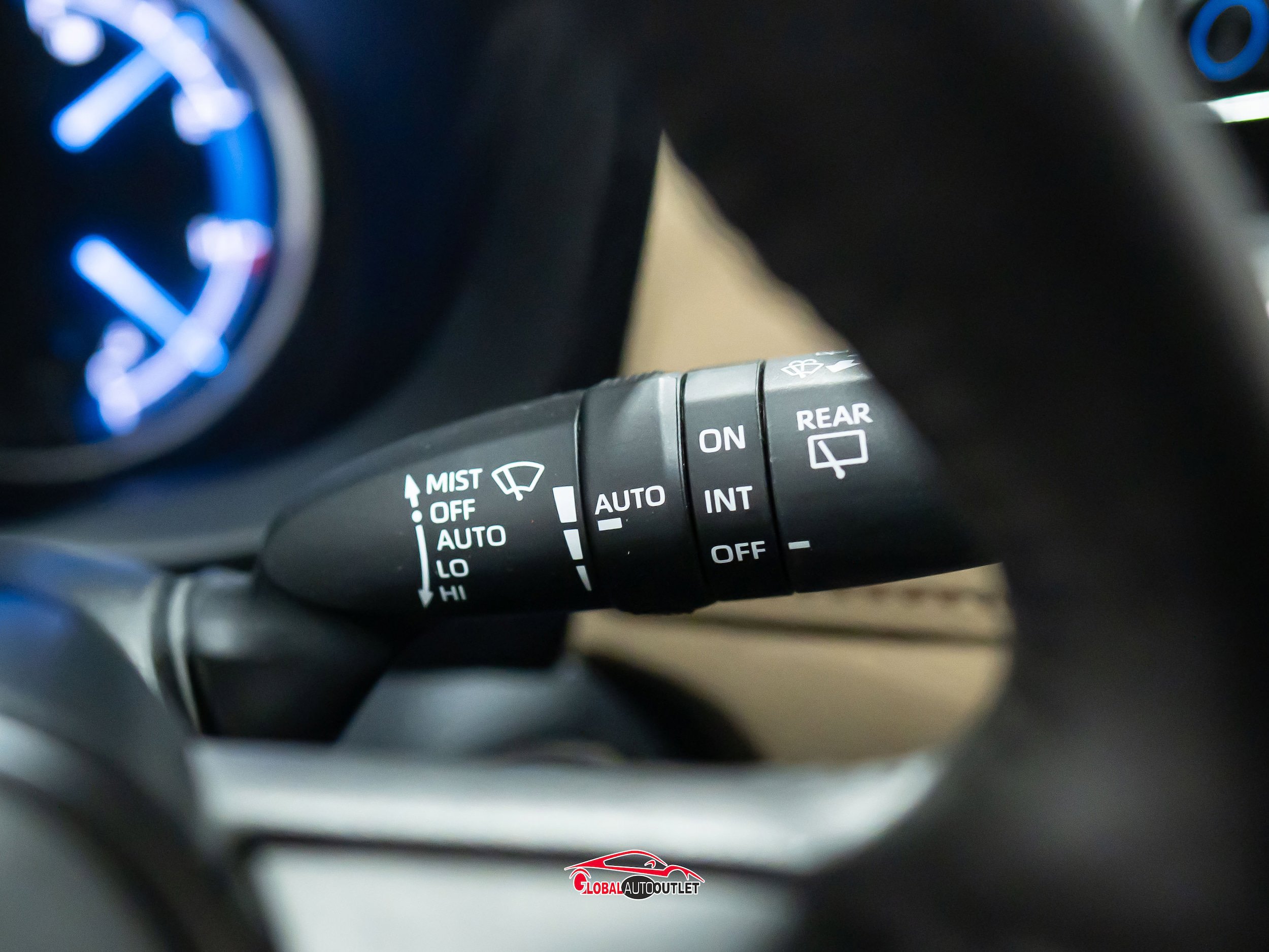 Used 2020 Toyota RAV4 Limited AWD/4WD image 26