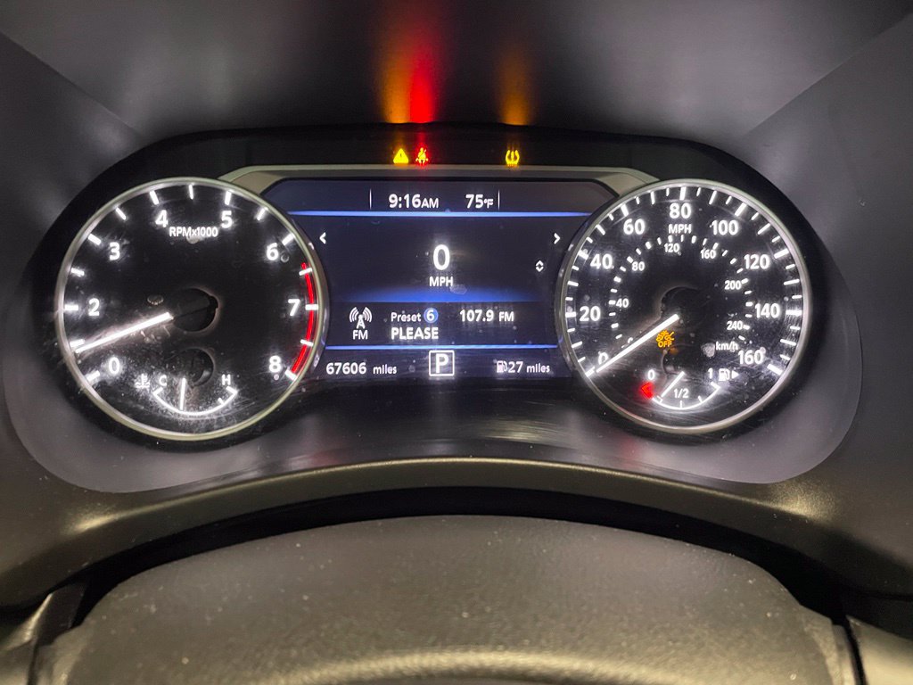 Certified 2021 Nissan Sentra SR FWD image 7