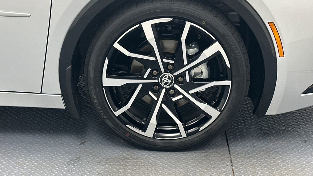 New 2026 Toyota Prius Plug-In Hybrid image 19