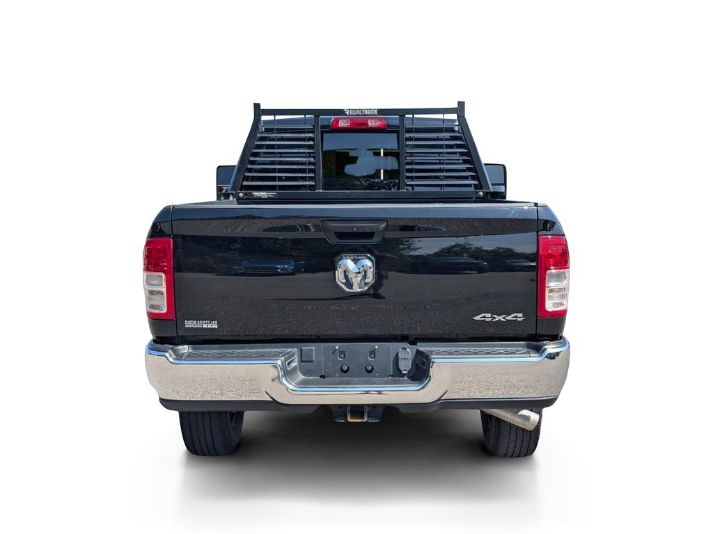 Used 2024 RAM 2500 Tradesman w/ Chrome Appearance Group AWD/4WD image 8