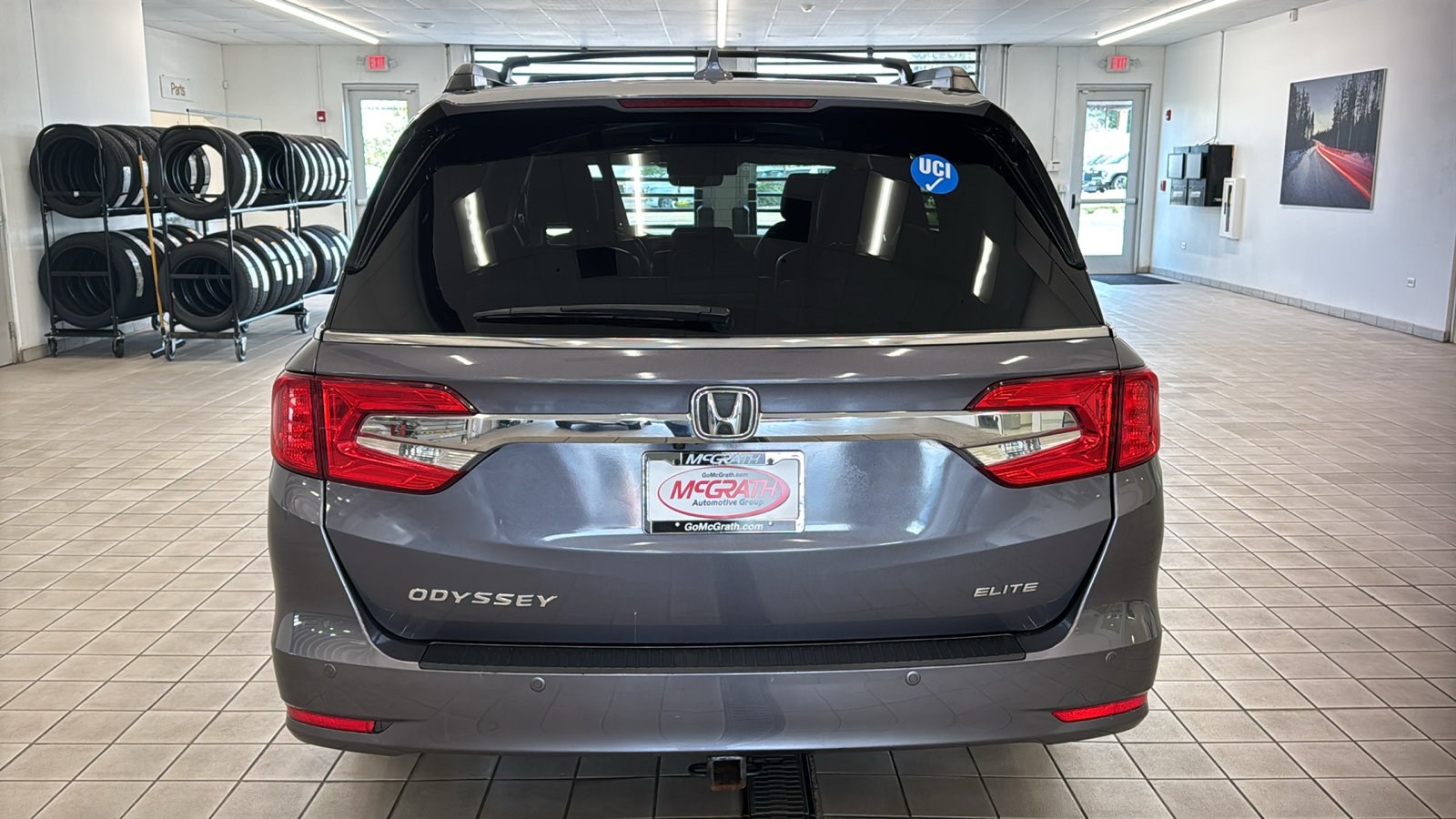 Used 2018 Honda Odyssey Elite image 6