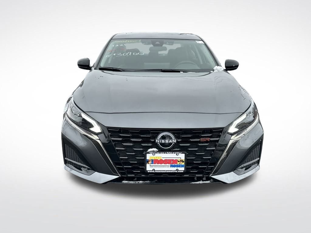 New 2025 Nissan Altima 2.5 SR w/ SR Premium Package image 8