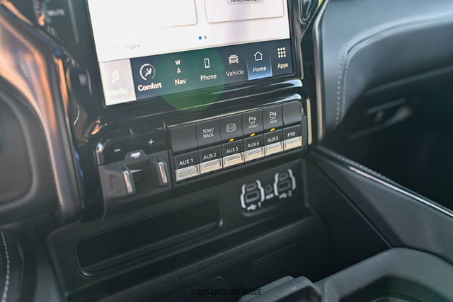 Used 2024 RAM 5500 4x4 Crew Cab image 67