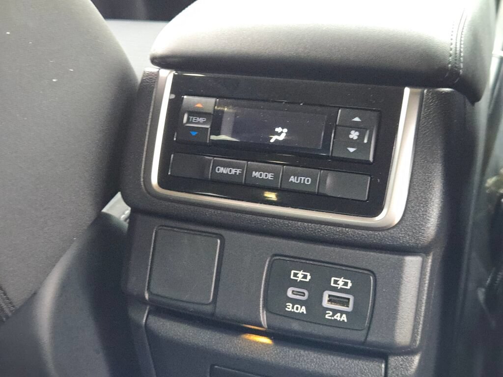 Certified 2025 Subaru Ascent Premium AWD/4WD image 13