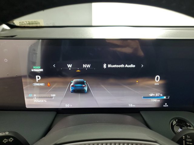 New 2026 Nissan Leaf SV+ w/ Floor Mat Package (SV+) FWD image 25