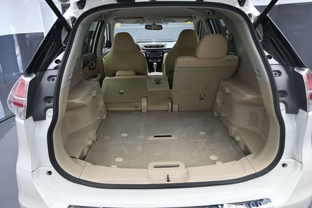 Used 2015 Nissan Rogue SV w/ SV Premium Package FWD image 23