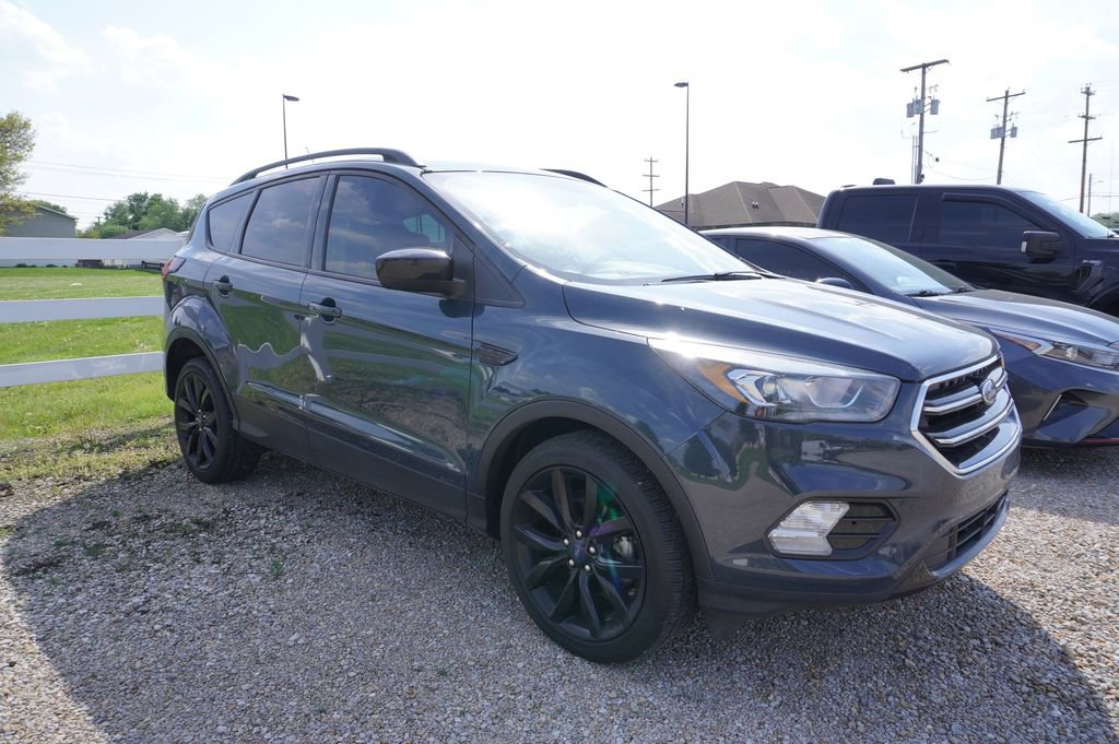 Used 2019 Ford Escape SE FWD image 10