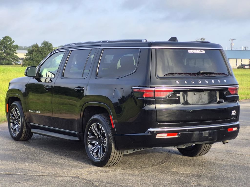 Used 2024 Jeep Wagoneer Series II w/ Flexible Seating Group AWD/4WD video 4