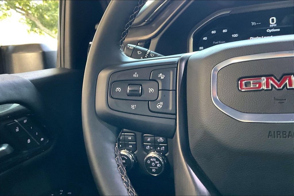Used 2025 GMC Sierra 2500 AT4 w/ AT4 Premium Plus Package AWD/4WD image 8