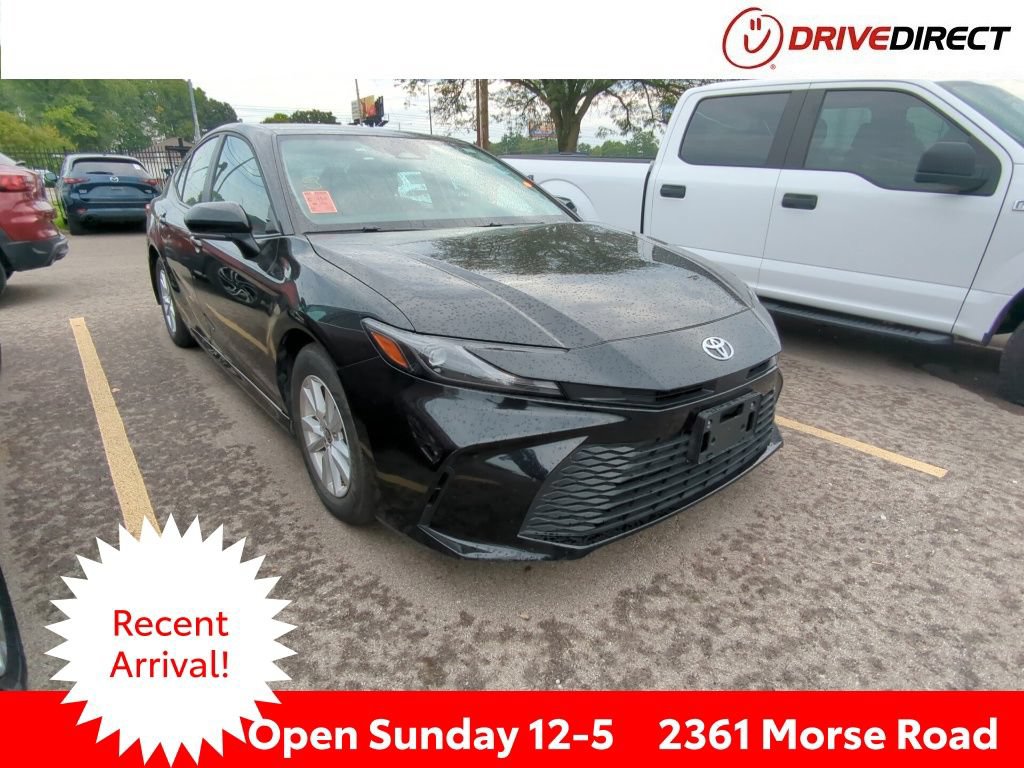 Used 2025 Toyota Camry LE