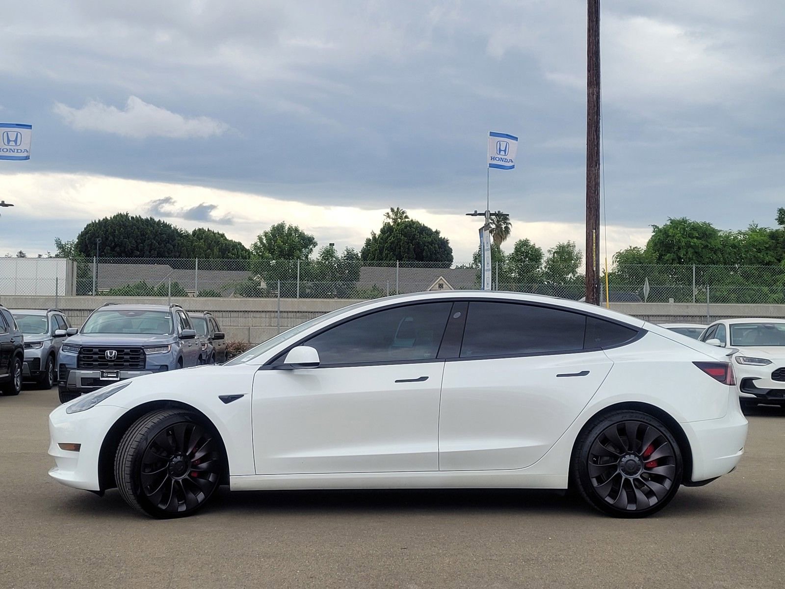 Used 2023 Tesla Model 3 Performance image 8