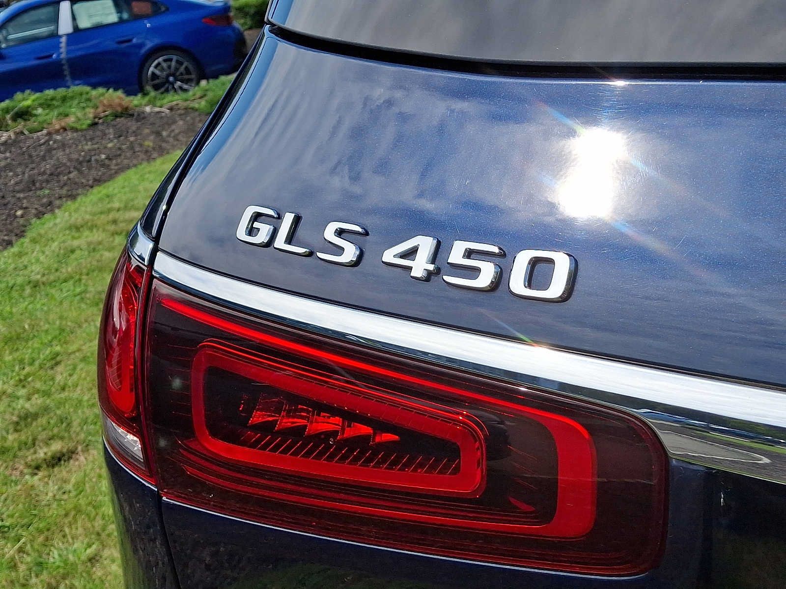 Used 2022 Mercedes-Benz GLS 450 4MATIC image 33