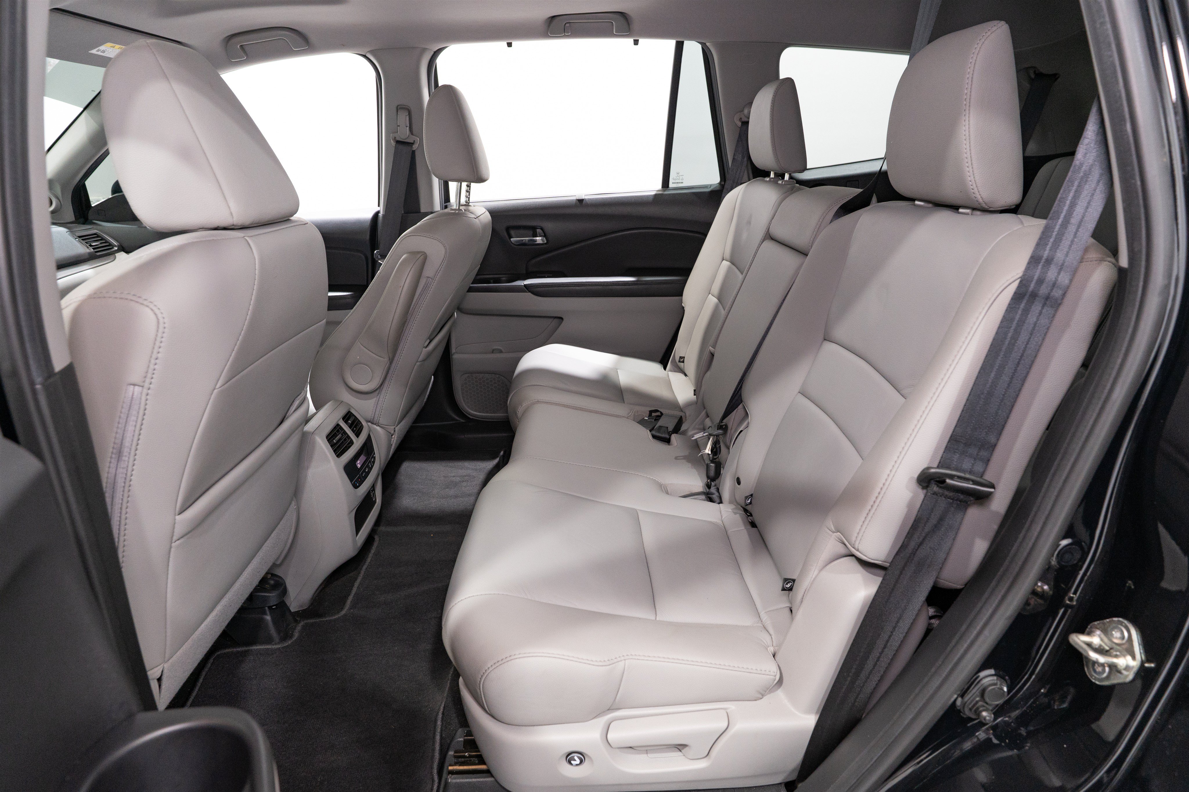 Used 2019 Honda Pilot EX-L image 33