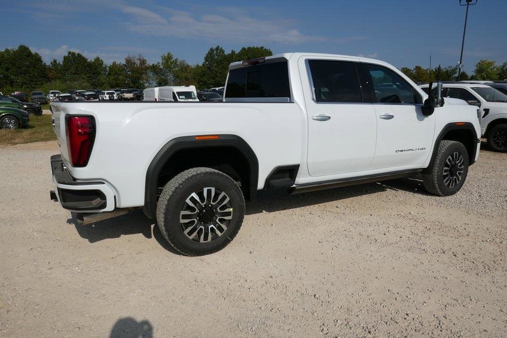 New 2026 GMC Sierra 2500 Denali Ultimate image 4