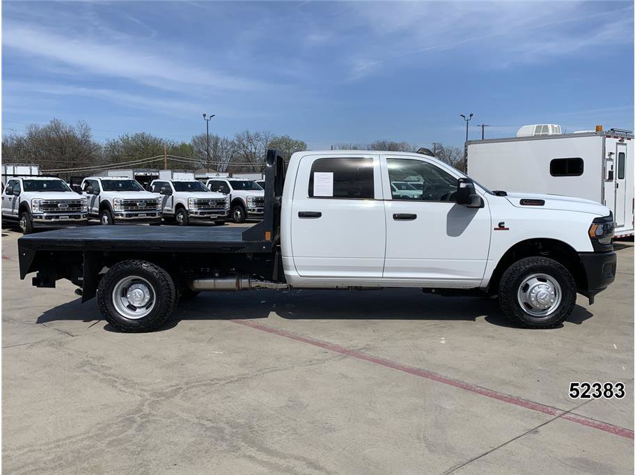 Used 2024 RAM 3500 Tradesman AWD/4WD image 5