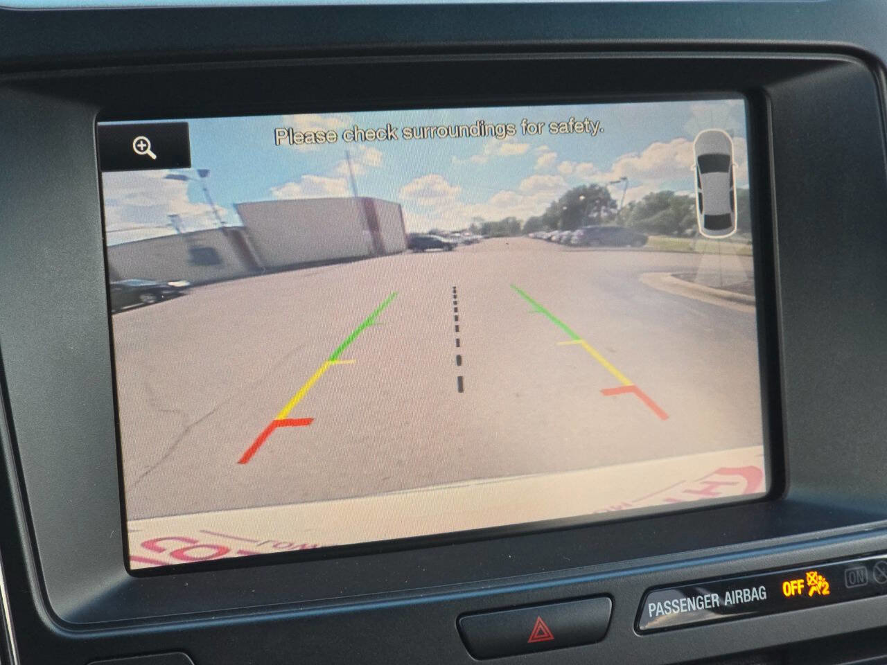 Used 2016 Ford Explorer XLT w/ Equipment Group 202A image 5