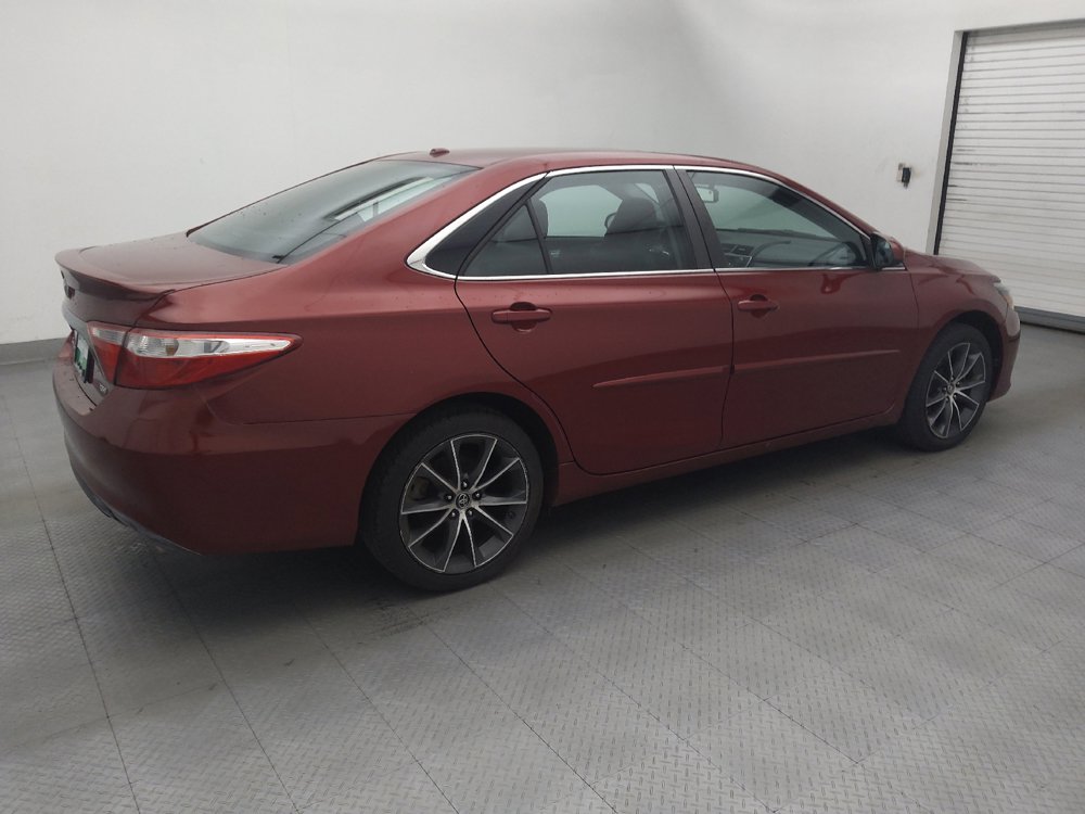 Used 2016 Toyota Camry XSE FWD image 10