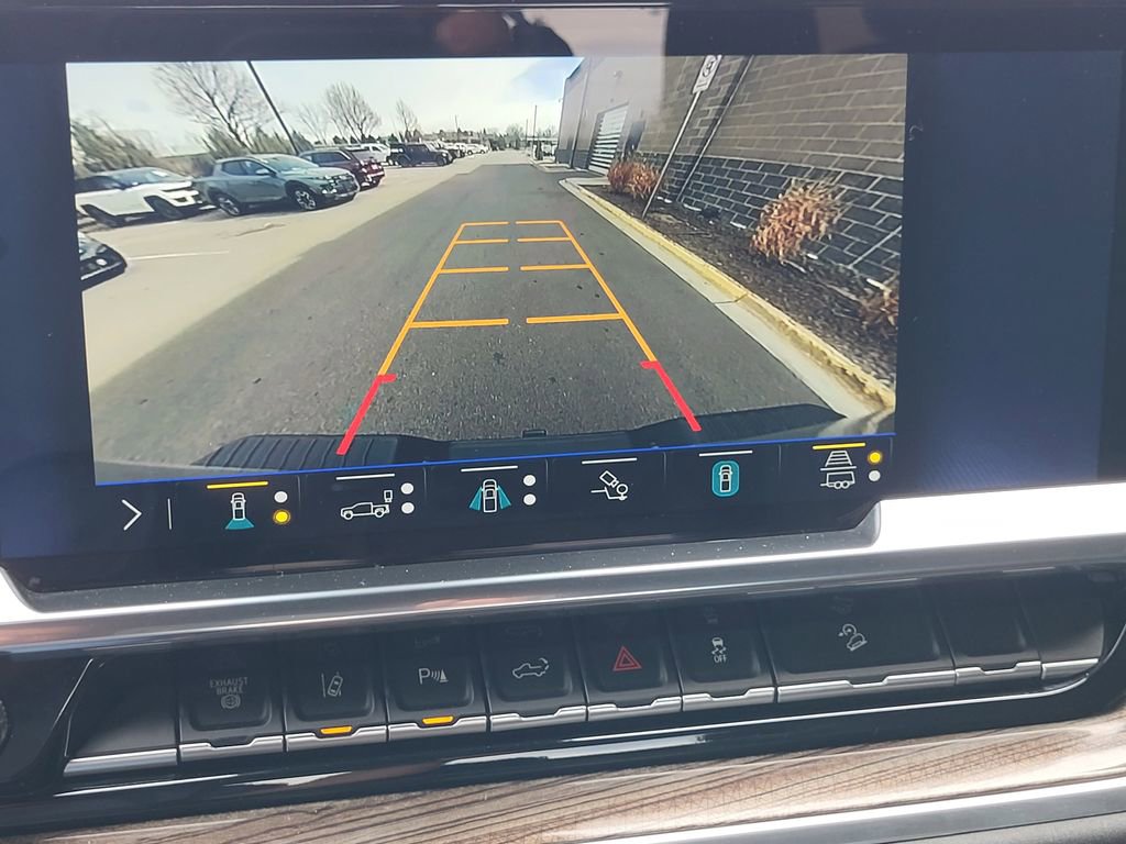 Used 2025 Chevrolet Silverado 3500 LT w/ Trail Boss Package image 20