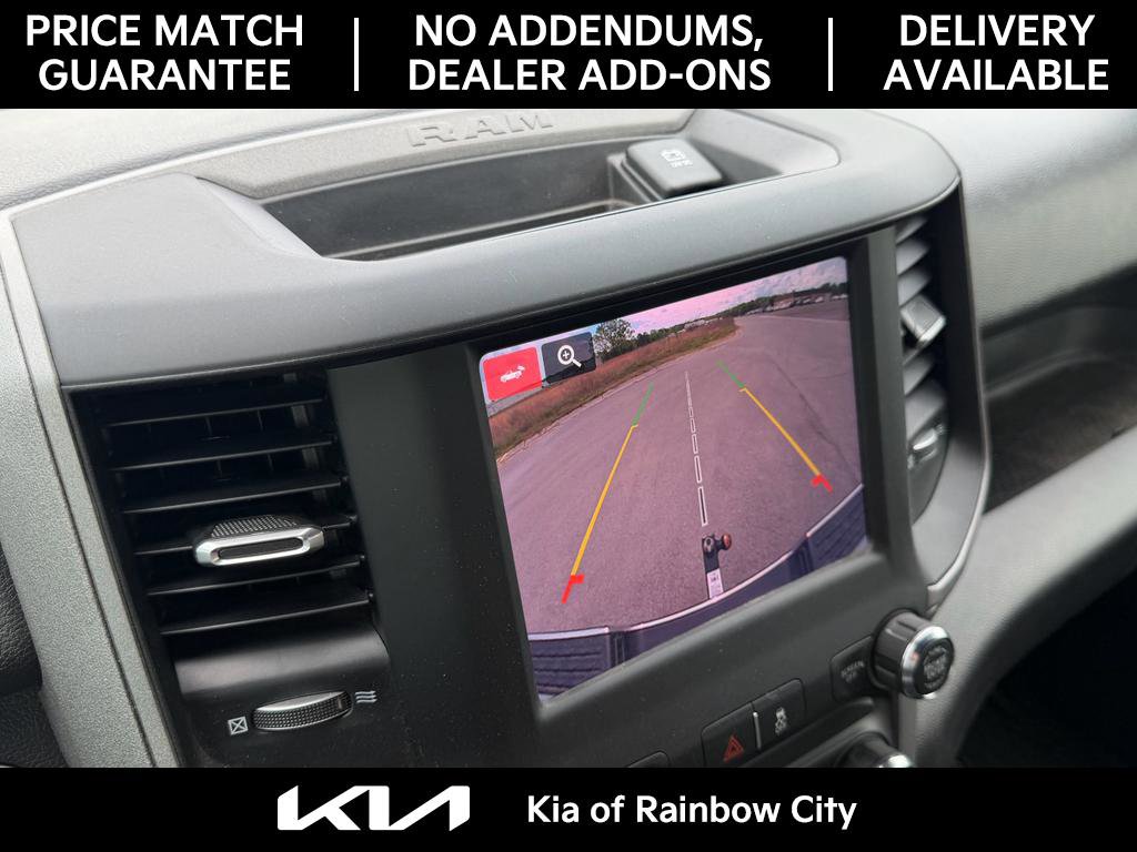 Used 2024 RAM 2500 Tradesman w/ Chrome Appearance Group image 33