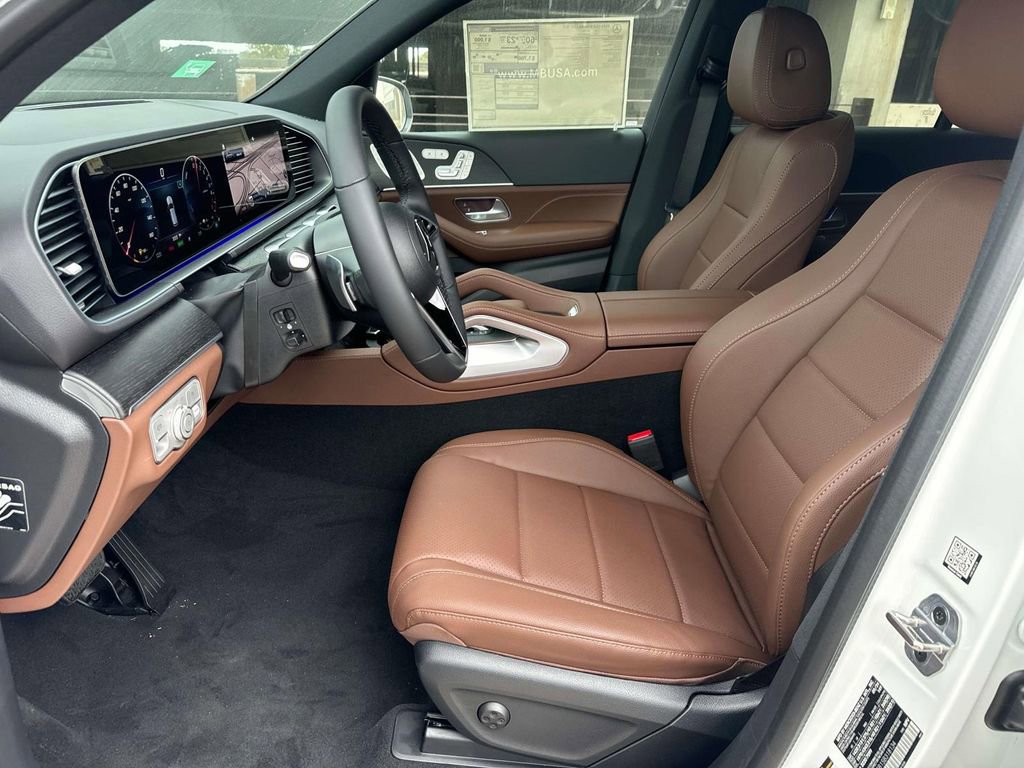 Used 2025 Mercedes-Benz GLE 450e 4MATIC image 9