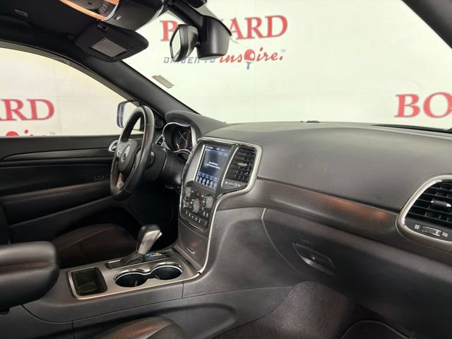 Used 2018 Jeep Grand Cherokee Altitude AWD/4WD image 17