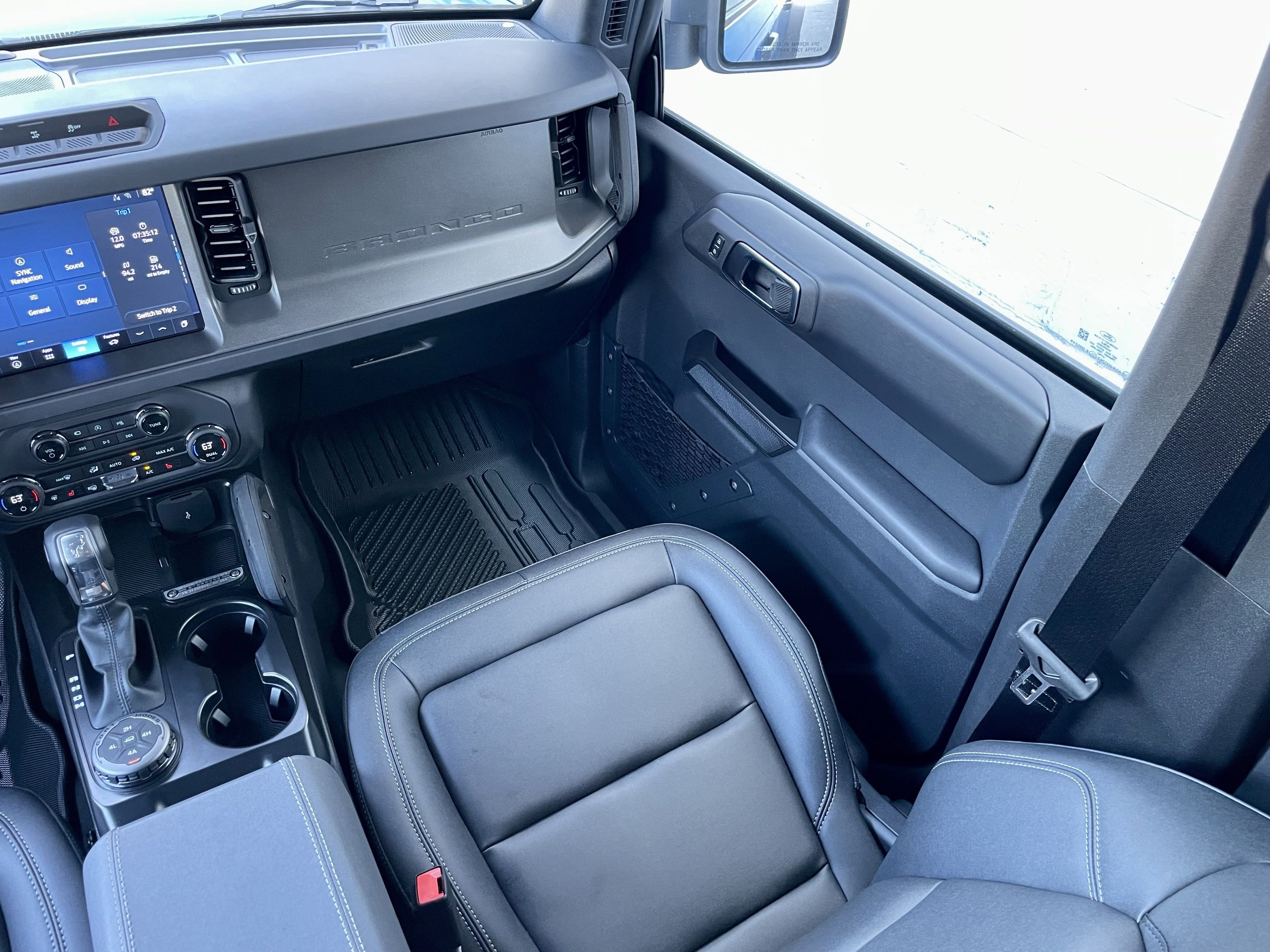 Used 2025 Ford Bronco Badlands image 17
