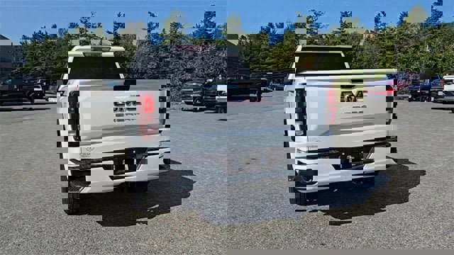 New 2024 GMC Sierra 1500 Pro w/ Graphite Edition image 7