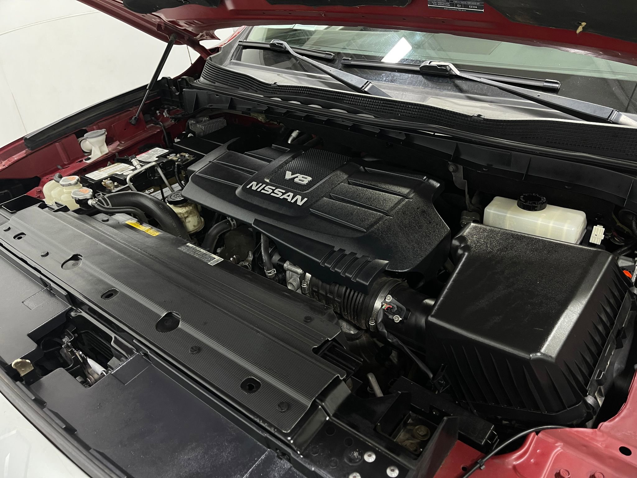 Used 2017 Nissan Titan SL w/ Chrome Package image 26