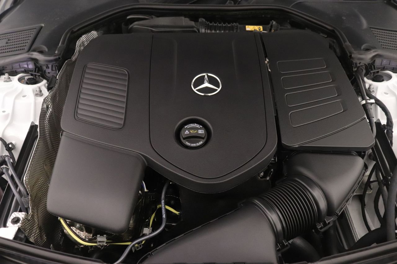 New 2026 Mercedes-Benz C 300 Sedan image 9
