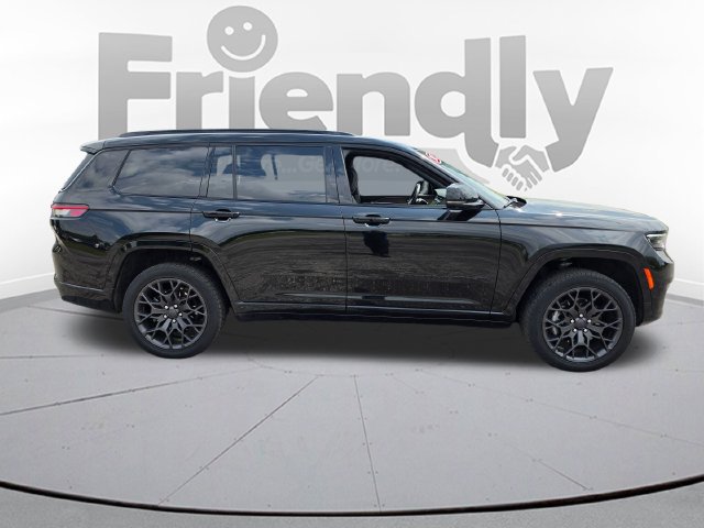 Used 2025 Jeep Grand Cherokee L Summit w/ Obsidian Package AWD/4WD image 4