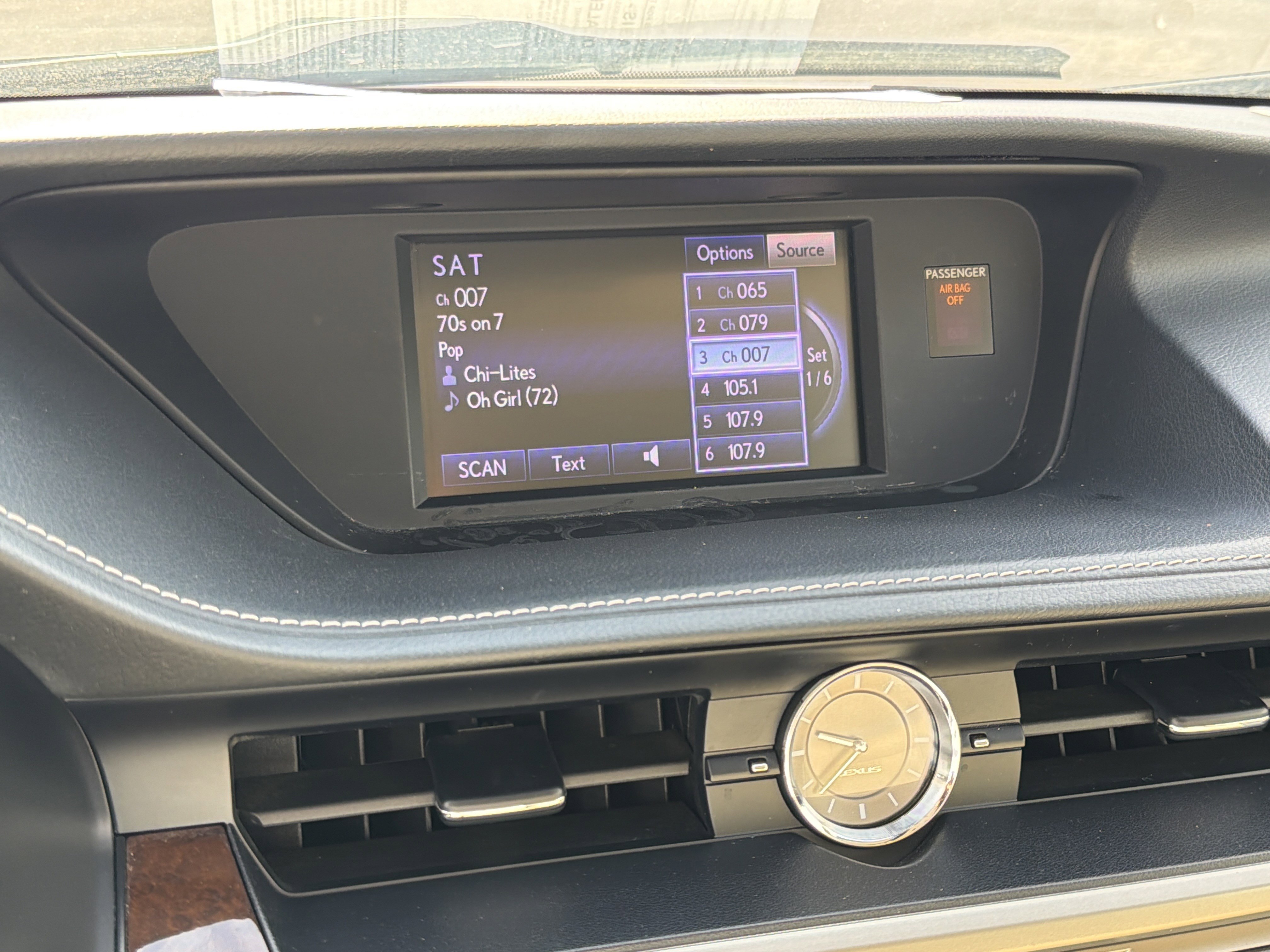 Used 2014 Lexus ES 350 4dr Car w/ Premium Package image 28