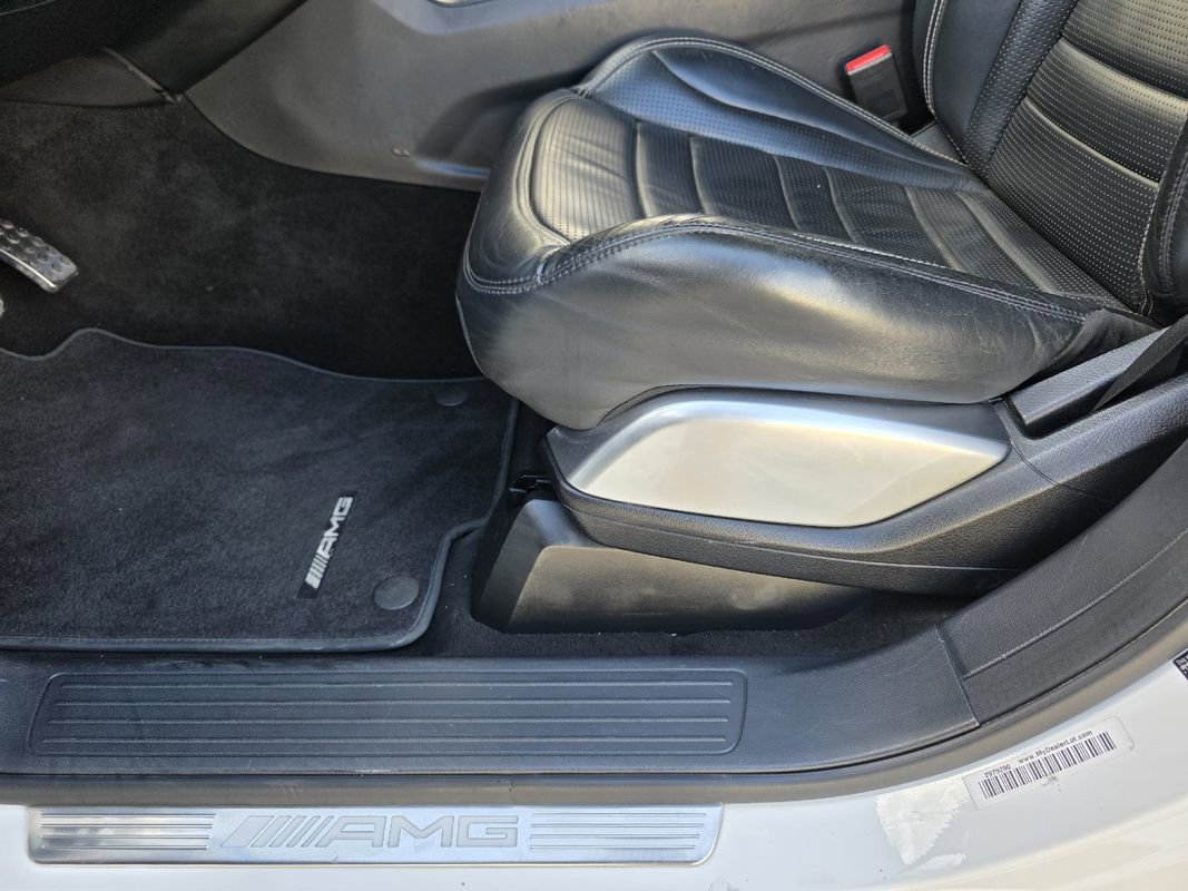 Used 2016 Mercedes-Benz GL 63 AMG 4MATIC image 21
