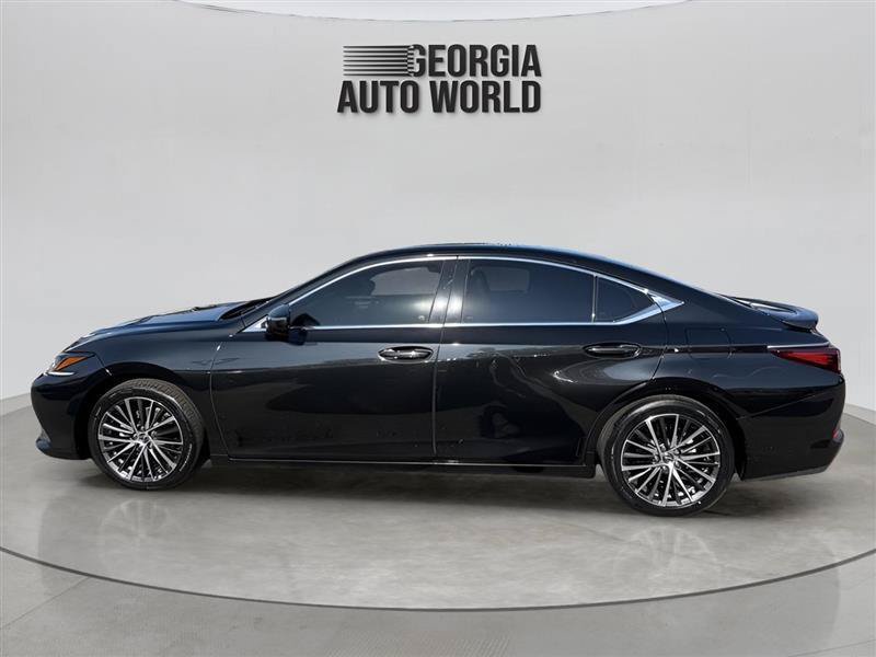 Used 2023 Lexus ES 350 w/ Premium Package FWD image 10