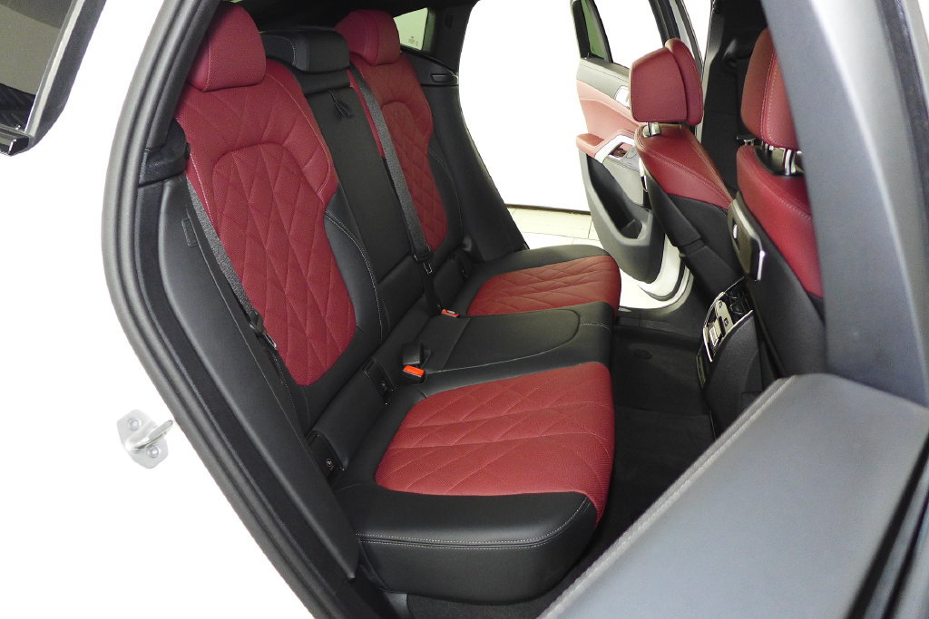 Certified 2024 BMW X6 M60i AWD/4WD image 20