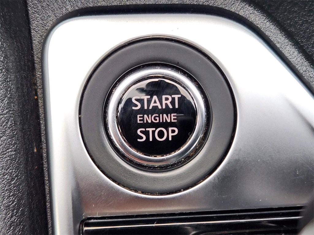 Used 2021 Nissan Sentra SV image 18