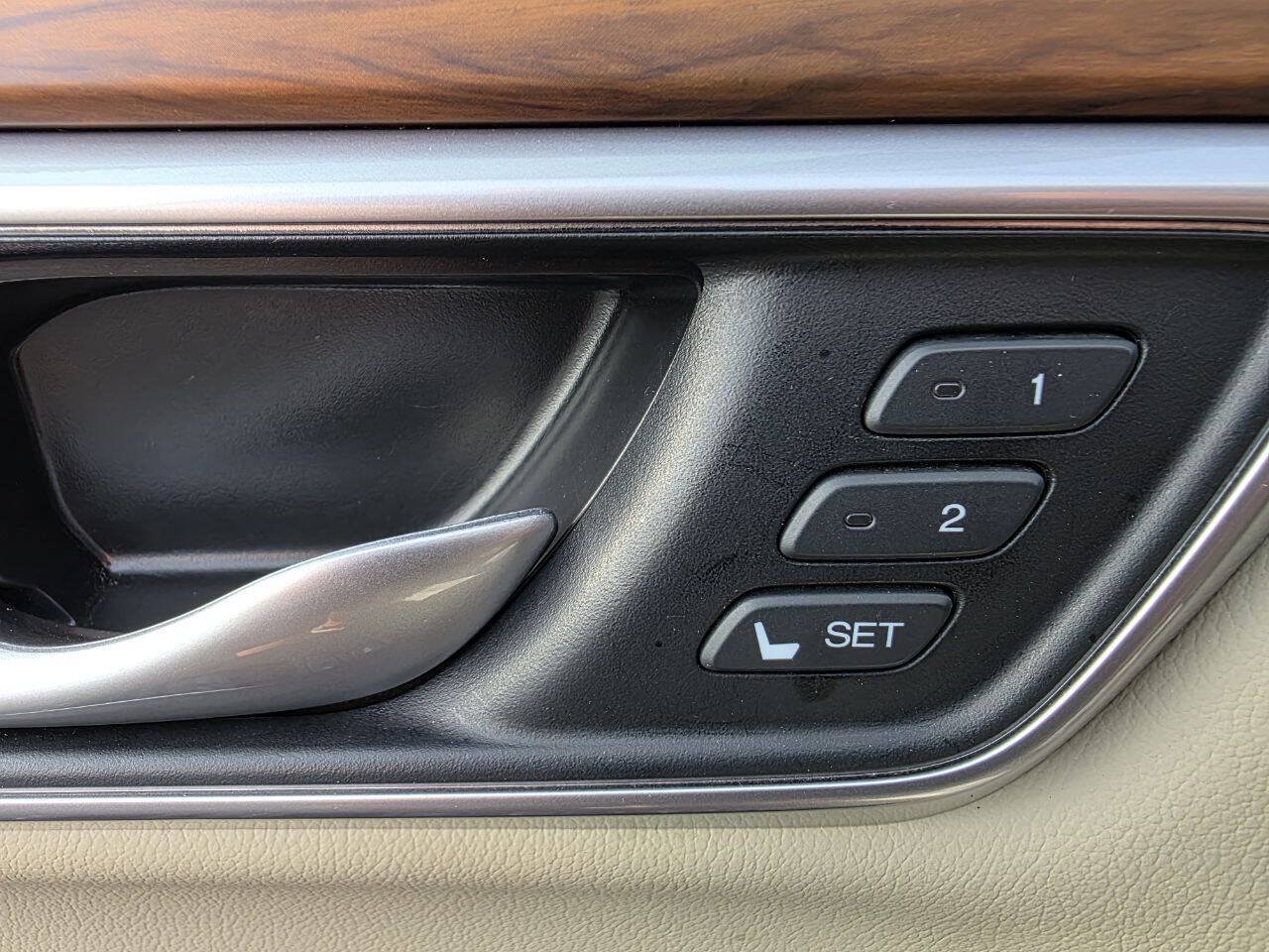 Used 2021 Honda CR-V EX-L image 21