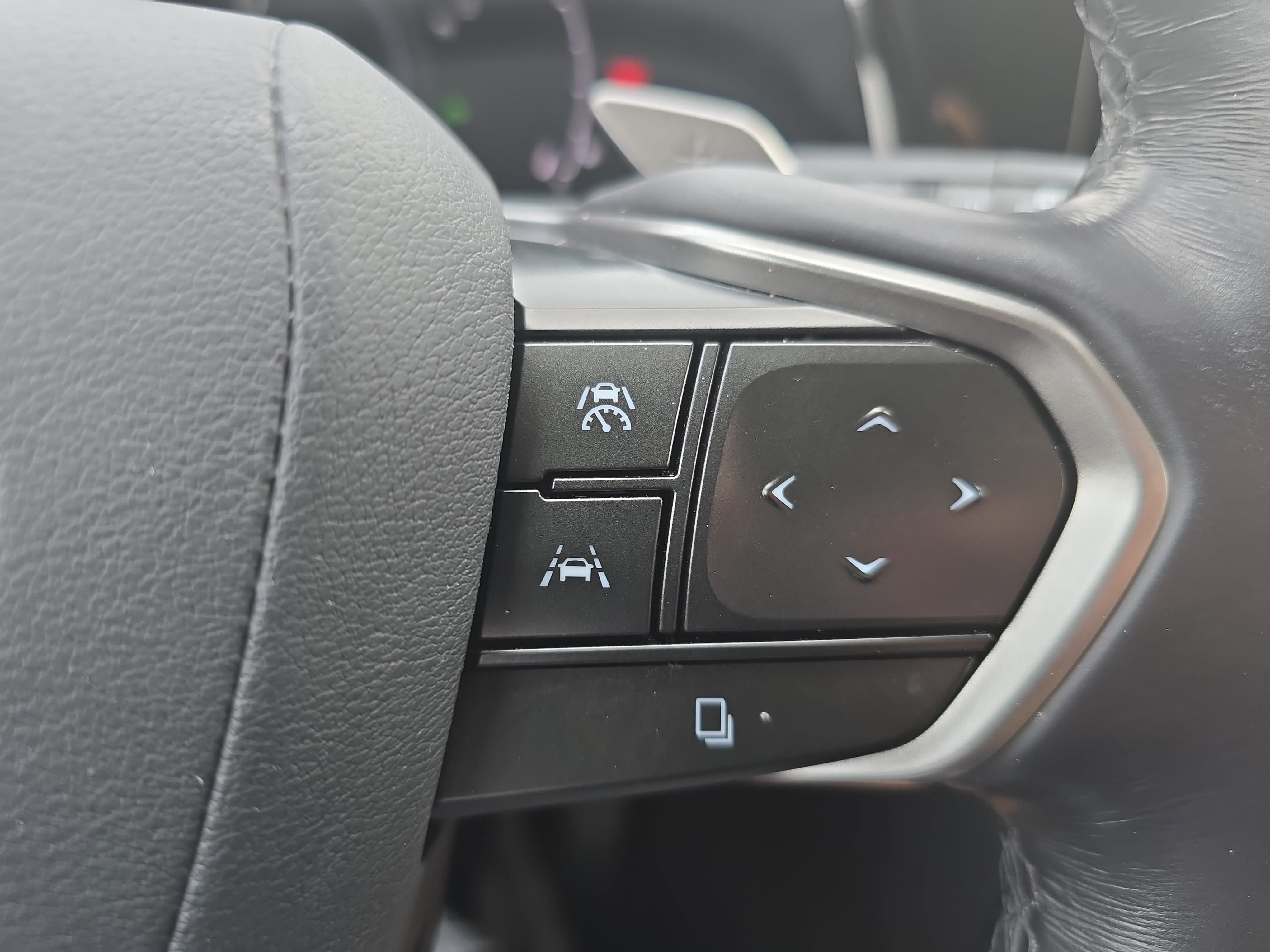 Used 2024 Lexus NX 350h AWD image 18