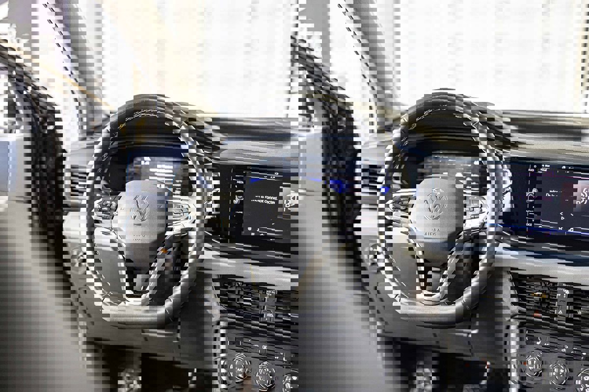 Used 2022 Volkswagen Taos SE image 33